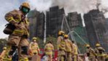 Großbrand in Hongkong: Todeszahl nach Großbrand in Hongkong steigt weiter