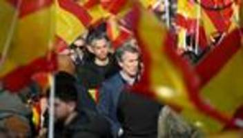 Spanien: Zehntausende fordern in Madrid Rücktritt der Regierung