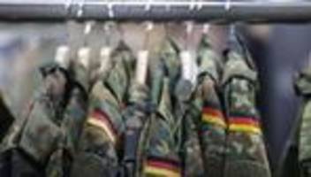 Wehrdienst: Tausende junge Sachsen bekommen Post von der Bundeswehr