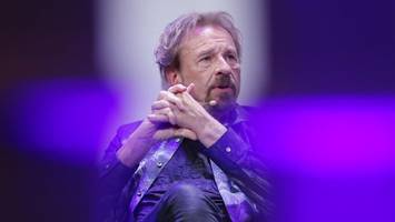 Epitheloides Angiosarkom: An diesem Krebs ist Thomas Gottschalk erkrankt