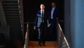 flugverkehr: ryanair-rückkehr? sachsen drängt auf niedrigere flugabgaben