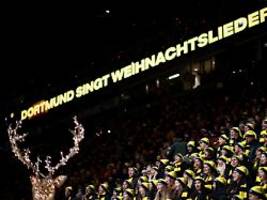 passagiere öffnen türen: panik in defektem zug nach bvb-weihnachtssingen