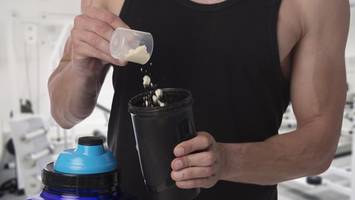 Mehr Muskeln durch Kreatin? Dr. Riedl warnt vor unerwünschter Wirkung