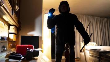 Vier Einbrüche, einmal fette Beute: Diese Taten geben Rätsel auf