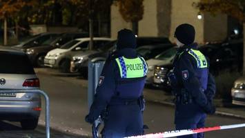 Fahnder observieren Drogenhandel und nehmen Kokain-Dealerin fest