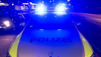 Mann bricht Weihnachtsmarkt-Hütte auf, flüchtet und springt in Fleet