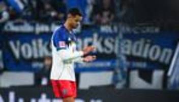 Fußball-Bundesliga: Fußball-Jahr für HSV-Stürmer Glatzel vorbei