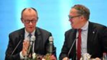 Kanzler-Besuch in Thüringen: Merz für bessere Zuganbindung nach Osteuropa