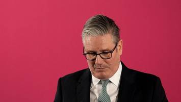 drohvideo von maskierten männern schockiert nordirlands politiker