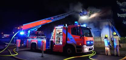 berlin: kind stirbt bei brand in einfamilienhaus