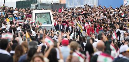 Libanon: Papst Leo XIV. feiert in Beirut Messe vor mehr als 100.000 Gläubigen