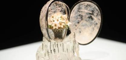 Winter-Ei von Fabergé für Rekordsumme versteigert