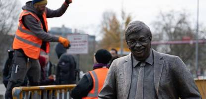 aktion des zentrums für politische schönheit: cdu-politiker nennen aktion um lübcke-statue »schäbig, geschmacklos und widerlich«