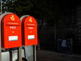 post: wieso die dänen ihre briefkästen abhängen