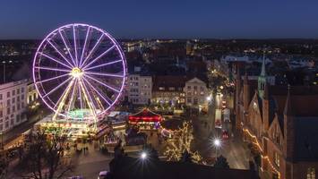 Polizei stoppt Mann mit Messer und Machete auf dem Lübecker Weihnachtsmarkt