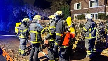ethanol-kamin verursacht brand in denkmalgeschütztem haus – zwei verletzte
