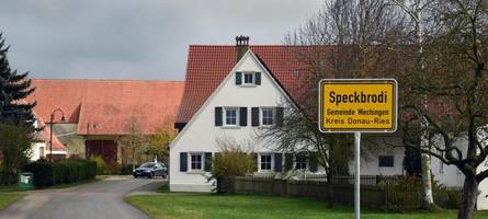 Was hinter Sack, Speckbrodi und Tussenhausen steckt: So skurril sind Ortsnamen in Schwaben