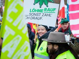 Tarifrunde: Wie der öffentliche Dienst um die Gehälter streitet