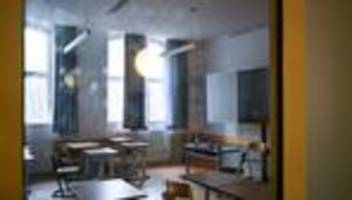 Gesellschaftsdebatte: Schulstreiks gegen Wehrpflicht geplant