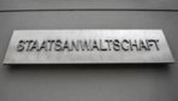 Kriminalität: Unbekannter klebt Schlüssellöcher der Staatsanwaltschaft zu