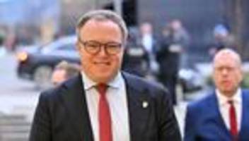 Regierungsbefragung: Voigt verteidigt Kritik des Innenministers an AfD-Anfragen