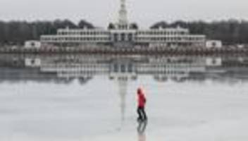 Ukrainekrieg: EU-Kommission stellt Finanzierungsplan für die Ukraine vor