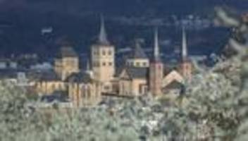 terrormiliz islamischer staat: bundesanwaltschaft lässt zwei mutmaßliche is-mitglieder festnehmen