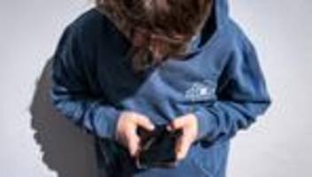 Social Media Nutzung : YouTube schränkt Nutzung für unter 16-Jährige in Australien ein