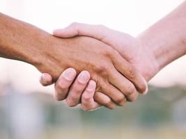 Psychologie: Wer zuerst fordert, kriegt den besseren Deal