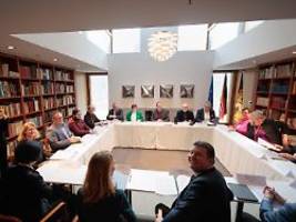 Über zwei Millionen Beschäftigte: Tarifverhandlungen für öffentlichen Dienst der Länder beginnen - drohen Streiks?