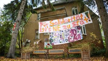 Erfolg für Stille Straße: Berliner Senioren dürfen bleiben