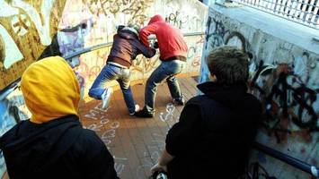 Brutale Jugendgang terrorisiert Wedel: Polizei gelingt Gegenschlag