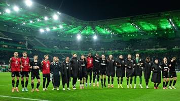 Champagner in der Kabine: Hat St. Pauli diesmal die Lehren gezogen?