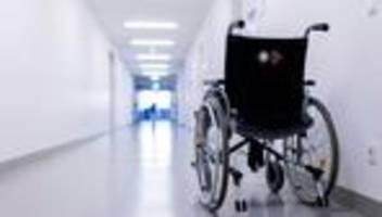 Interessenvertretung: Wie soll es weitergehen? Pflegekammer befragt Mitglieder