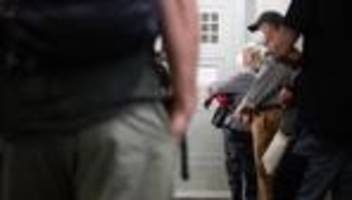 Krankenkassen: Arztpraxen erzielen immer mehr Einkünfte mit Privatpatienten