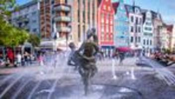 Umfrage: Menschen leben gern in Rostock - fühlen sich aber unsicherer