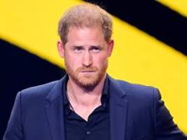 Lustig oder zum Fremdschämen?: TV-Auftritt von Prinz Harry spaltet das Publikum