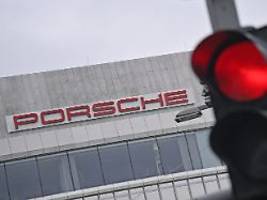 Schärferer Sparkurs geplant: Porsche will Altersvorsorge kürzen und Zusatzzahlungen streichen