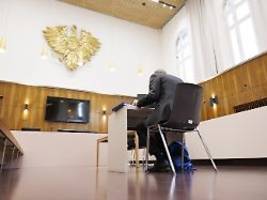 Verharmlosung von NS-Verbrechen: Deutscher Ex-Chefredakteur in Österreich zu Haftstrafe verurteilt