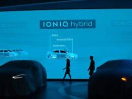 hybrid statt e-ideologie: china zeigt: vielfalt schlägt verbrenner-verbot