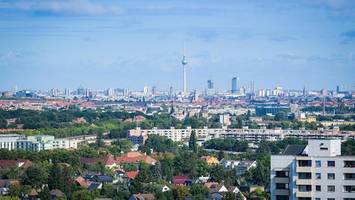 städtevergleich: berlin rutscht ab – welche stadt weiterhin dominiert