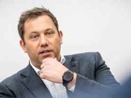 bundespolitik: klingbeil: koalition braucht eigene mehrheit für rentenpaket