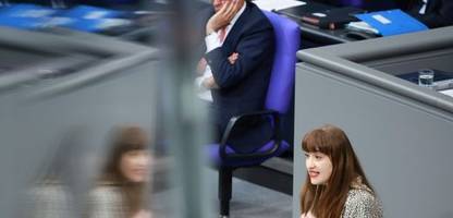 Enthaltung beim Rentenpaket: Die Linke treibt die Union vor sich her