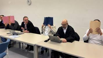 Prügel-Attacke am Bahnhof Altona: Männer greifen Musikstudenten an