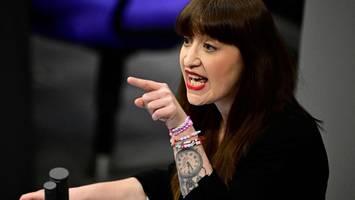 rente: reichinnek triggert die union – rebell beklagt „spielchen“