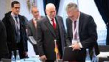 Bremen: Stadionsicherheit: Innenminister sehen noch Baustellen