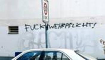 Bundeswehr: Schüler streiken gegen Wehrdienst-Pläne – Demo in Hamburg