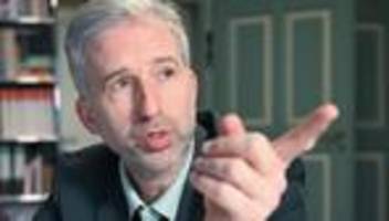 Datenschutzverfahren: Geburtstage im Amtsblatt - Datenschützer kritisiert Palmer