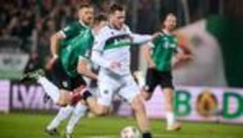 2. Fußball-Bundesliga: Zwei Tore in der Nachspielzeit: 96 verpasst Sieg in Münster