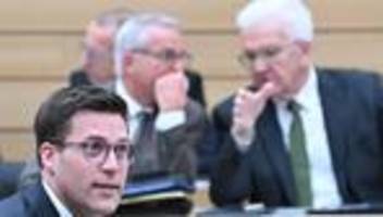 Programmparteitag: Die Villa im Visier: Hagel greift nach Kretschmanns Amt